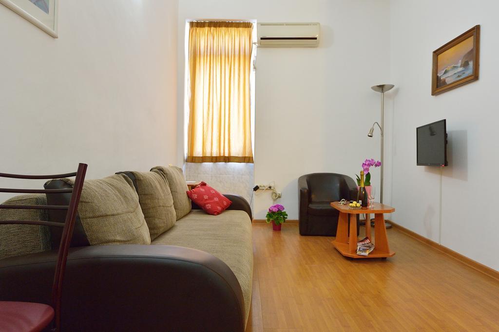 Atlas Accommodation Бухарест Номер фото